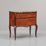 1031 3215 CHEST OF DRAWERS